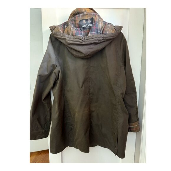 Women's Barbour Beadnell Jacket, Olive - Picture 3 of 3